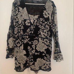 💐 3/$30 Bohemian Blouse
